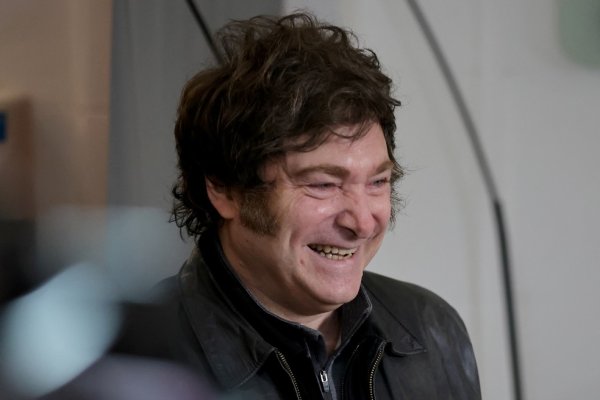 8ucom Governo Milei negocia acordo para que argentinos entrem nos EUA sem visto