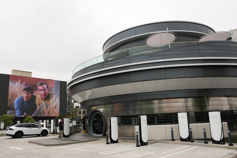 Tesla Diner and Drive-In， restaurante da Tesla， de Elon Musk — Foto: Patrick T. Fallon / AFP