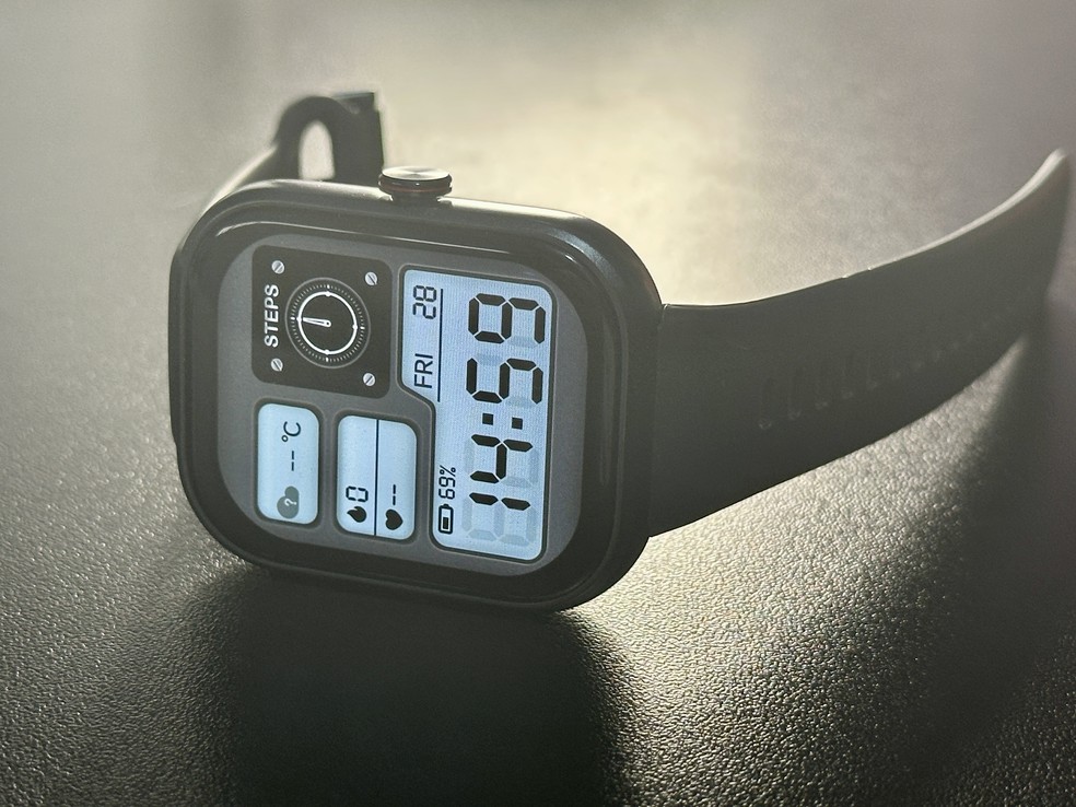 Honor Choice Haylou Watch — Foto: Henrique Martin/g1
